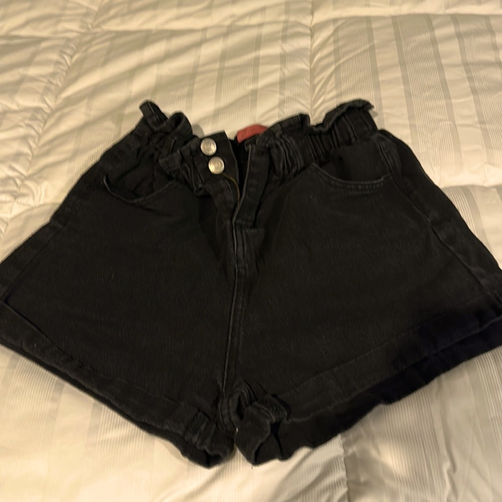High wasted shorts